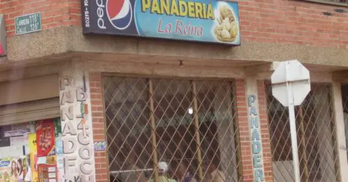 PANADERIA LA REINA TTES DE COLOMBIA PANADERIA LA REINA TTES DE COLOMBIA